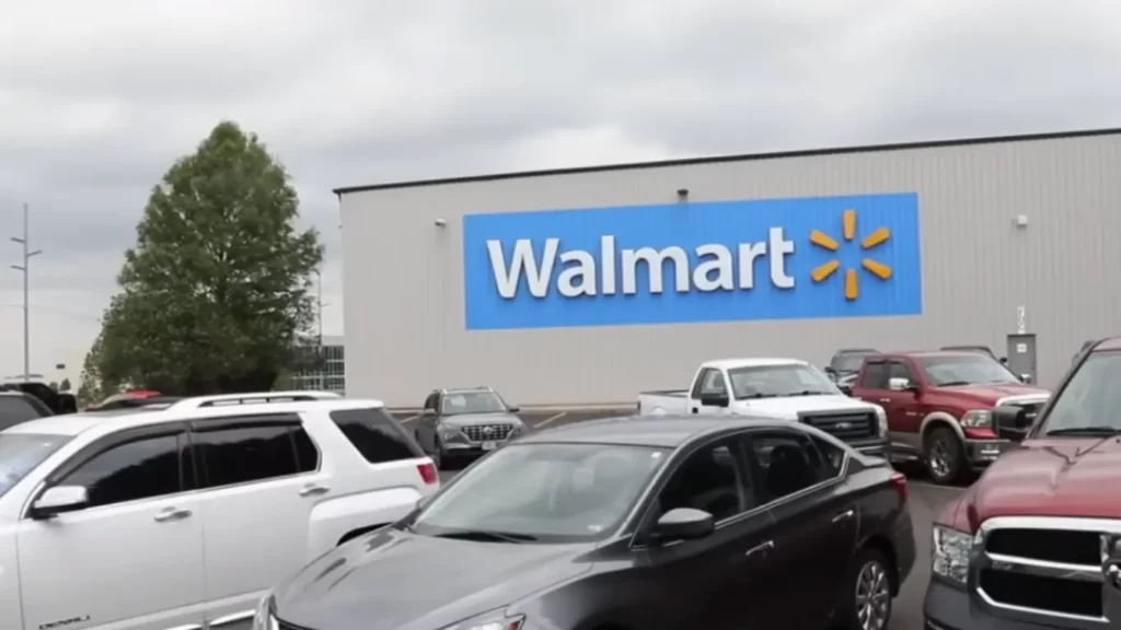 What time Does Walmart Close and opening time
